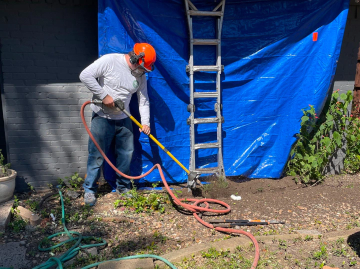 arborist doing a tree treatment